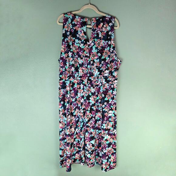 Maurices Womens Plus Size Floral Print Keyhole Sleeveless Midi Dress 3 Stretch - Picture 2 of 6